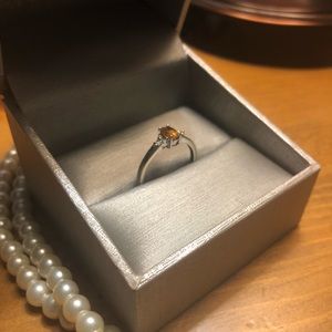 14K white gold and citrine ring